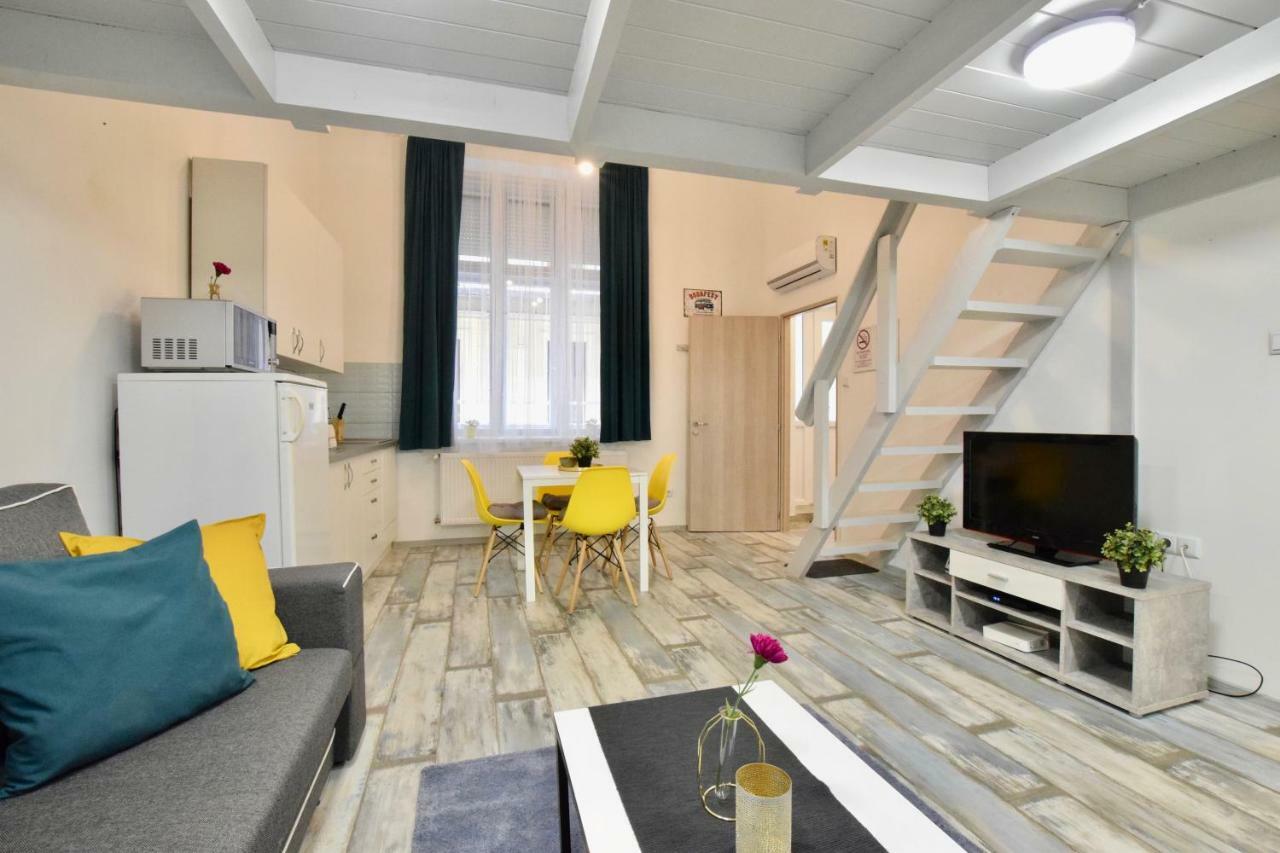 Standard Apartment By Hi5 - Akacfa 59 Будапеща Екстериор снимка